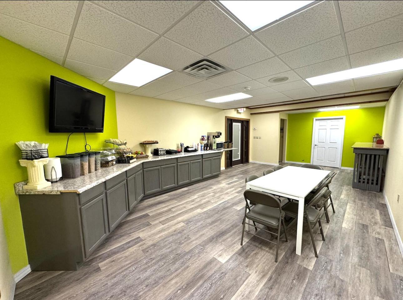 Bo Hotel Canadian Courts Bagian luar foto